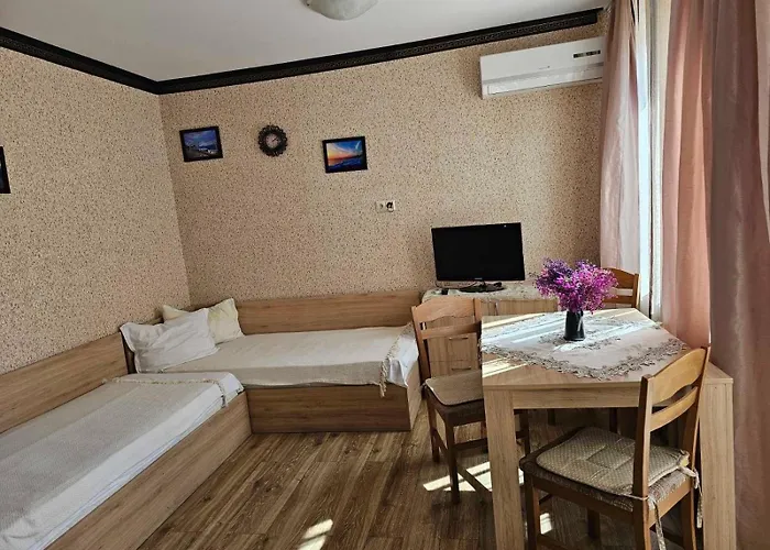 Apartment Marinela 2 *